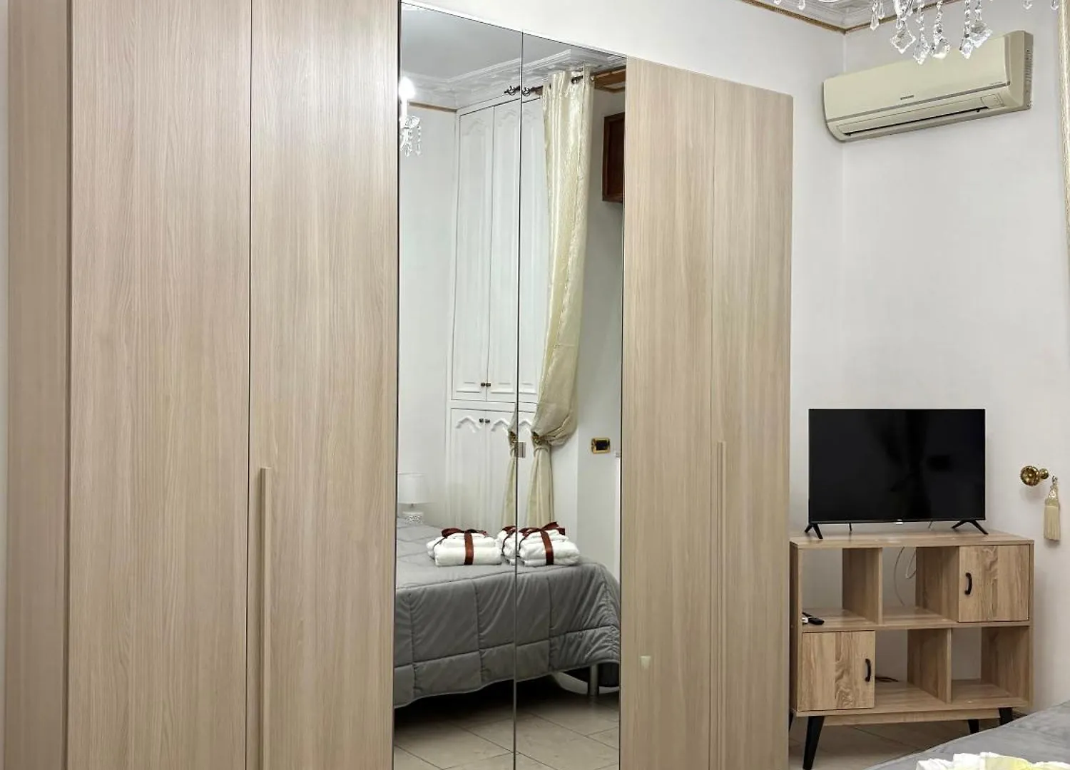 Castellano Holiday House Naples 0*,  Italy