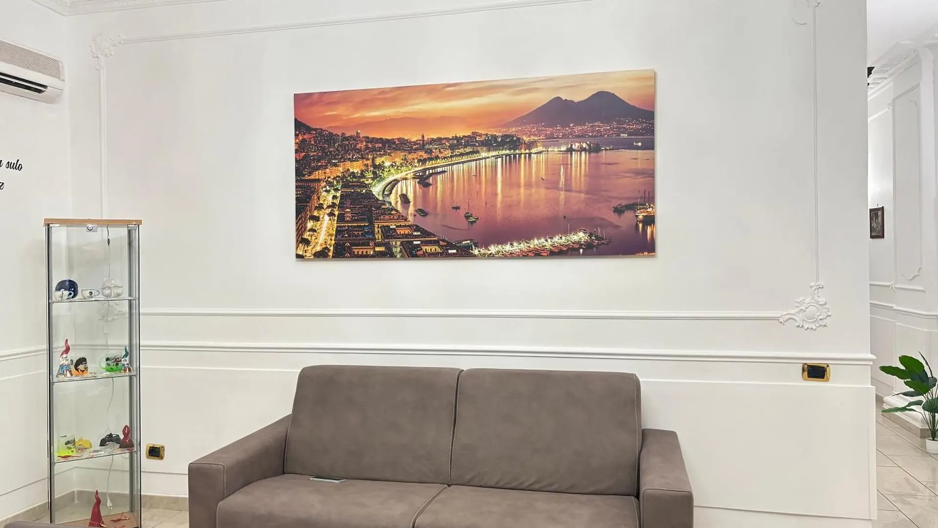 Castellano Holiday House Naples Italy